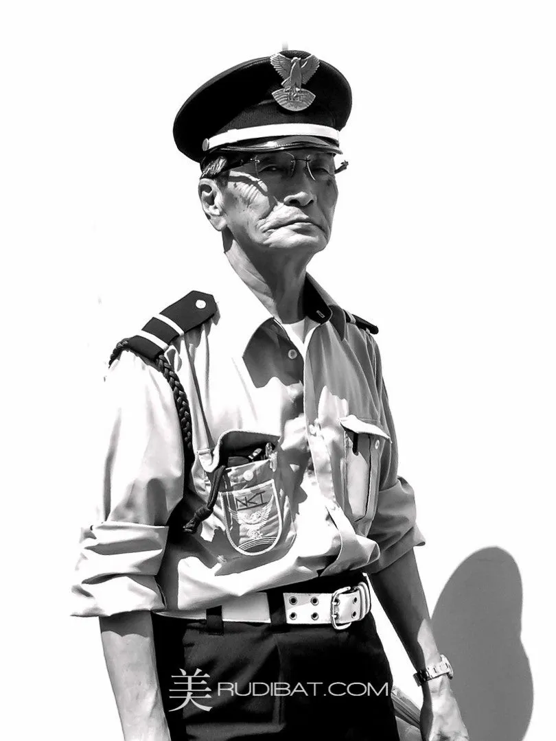 Boss – Security guard around Tamachi Station Tokyo