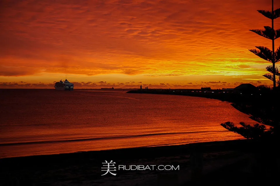 Freo Sunset – Shot in Fremantle Perth Western Australia. FREO-SUNSET
