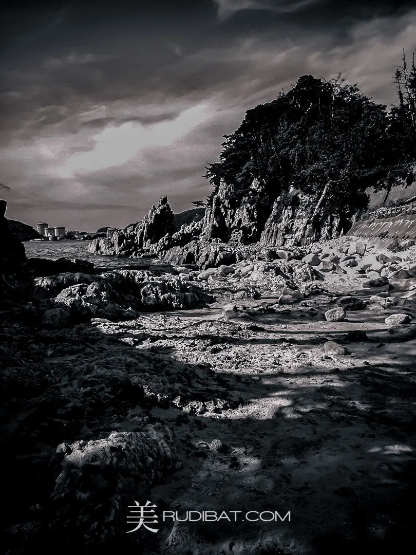 Nuke Beach 2 – Beaches from around Tsuraga Fukui Japan
